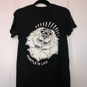 Men’s Graphic Tee